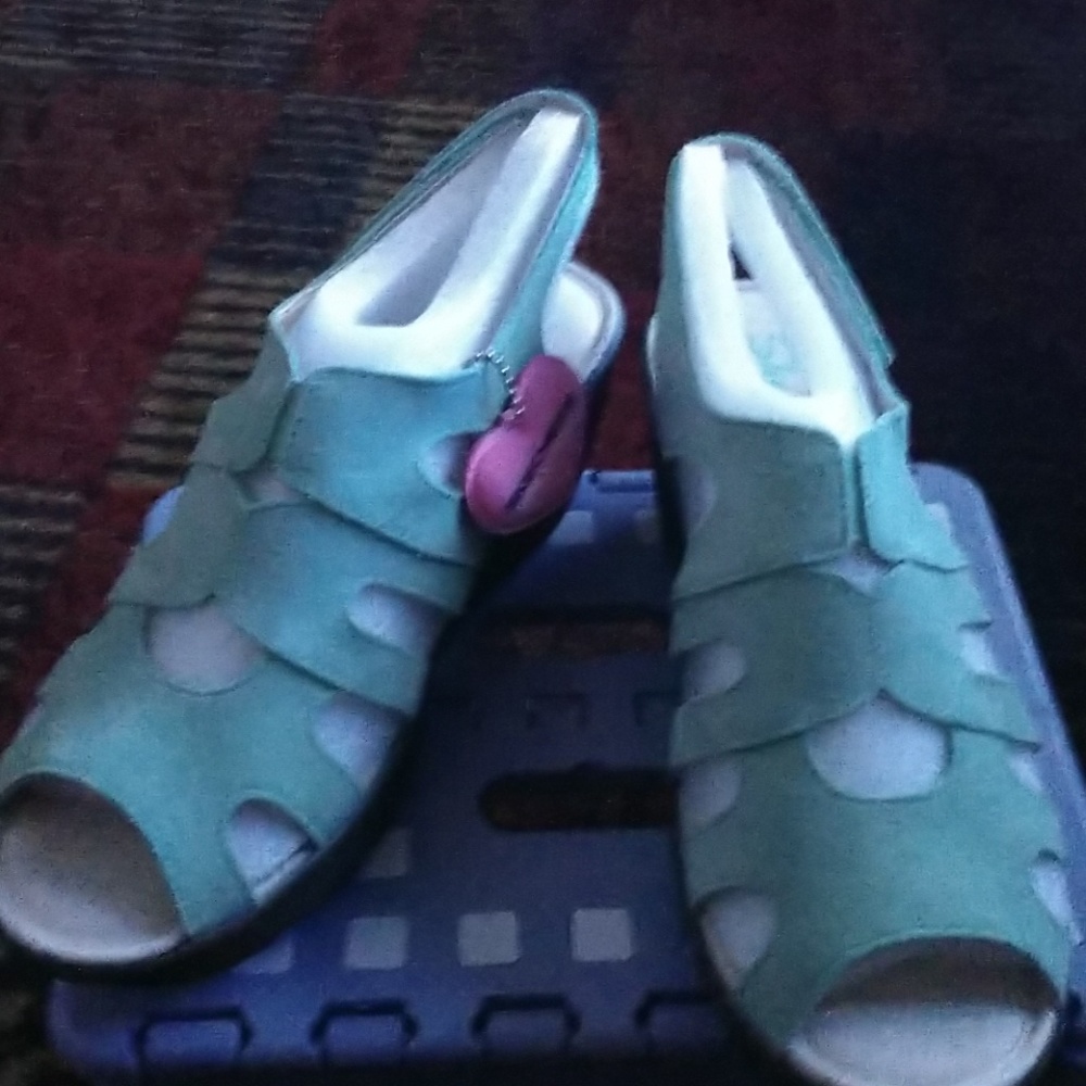 Skechers memory foam